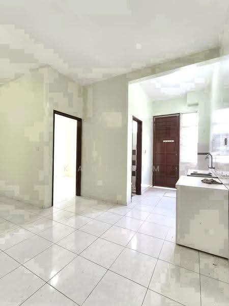 2-storey Terraced House for Sale in Taman Setia Indah (Tebrau) - Karl Lim - Kitchen - PropertyGuru.com.my