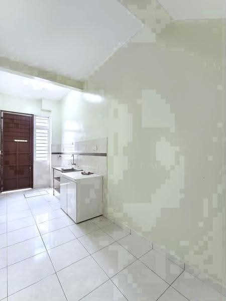 2-storey Terraced House for Sale in Taman Setia Indah (Tebrau) - Karl Lim - Kitchen - PropertyGuru.com.my