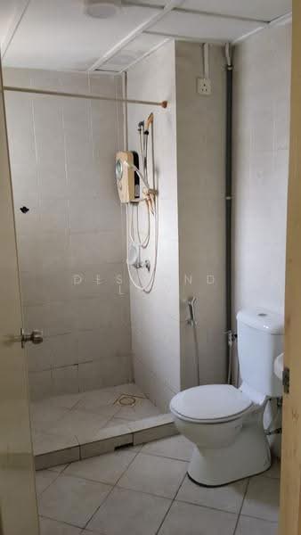 Kondominium untuk Disewa di Green Avenue Condominium - Desmond Low - Bathroom - PropertyGuru.com.my