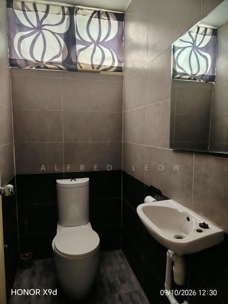 Kedai / Pejabat untuk Disewa di Laman Rimbunan (Kepong) - Alfred Leow - Bathroom - PropertyGuru.com.my