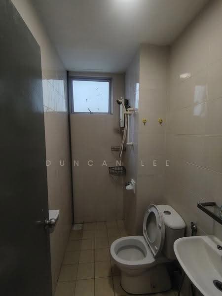 Kediaman Servis untuk Disewa di Serviced Residence @ Casa Tiara - Duncan Lee - Bathroom - PropertyGuru.com.my