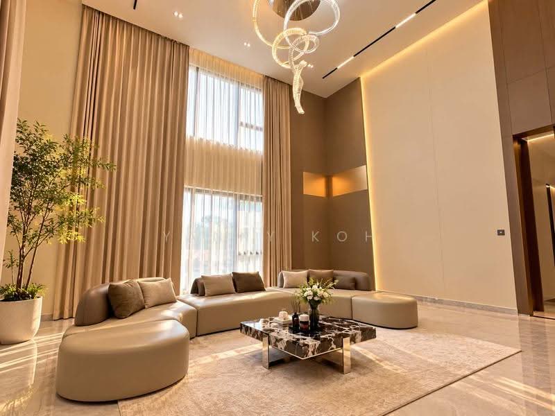 Bungalow House for Sale in Taman Tunku (Bukit Tunku (Kenny Hills)) - Yanny Koh - Living Room - PropertyGuru.com.my