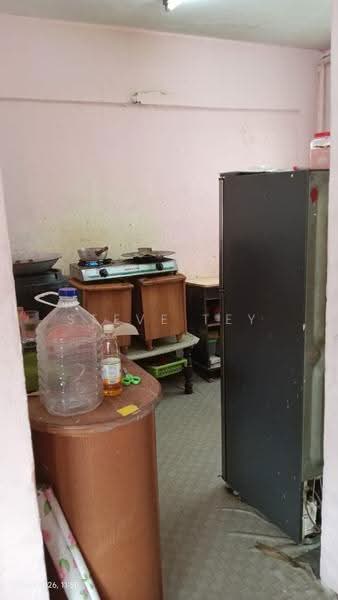 Rumah Flat untuk Dijual di Balau - Steve Tey - Kitchen - PropertyGuru.com.my