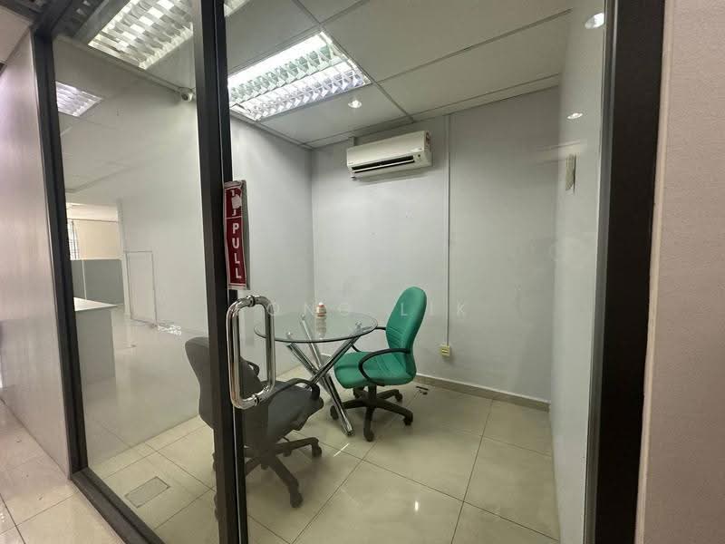 Kedai untuk Disewa di Taman Johor Jaya (Johor Bahru) - Fong Lik - Interior - PropertyGuru.com.my