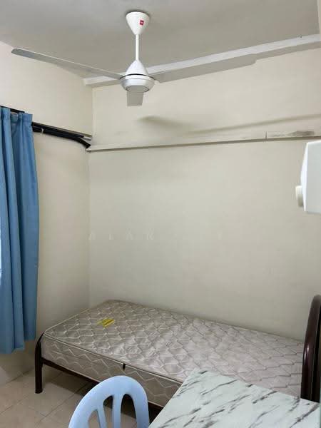 Condominium for Sale at Angkasa Condominiums - Alan Lee - Bedroom - PropertyGuru.com.my