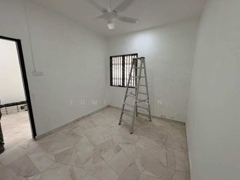 1-storey Terraced House for Rent in Taman Johor Jaya (Johor Bahru) - Fumi Voon - Interior - PropertyGuru.com.my