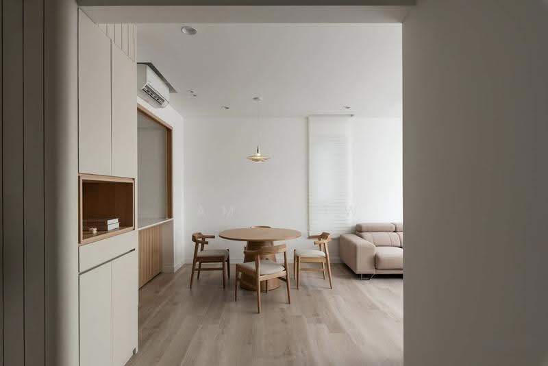 Service Residence for Sale at Bamboo Hills Residences - Sam Chiw - Dining Room - PropertyGuru.com.my