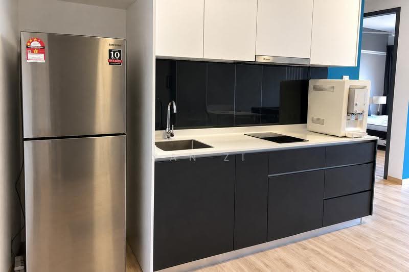 Service Residence for Rent at Emporis - Yan Zi - Kitchen - PropertyGuru.com.my