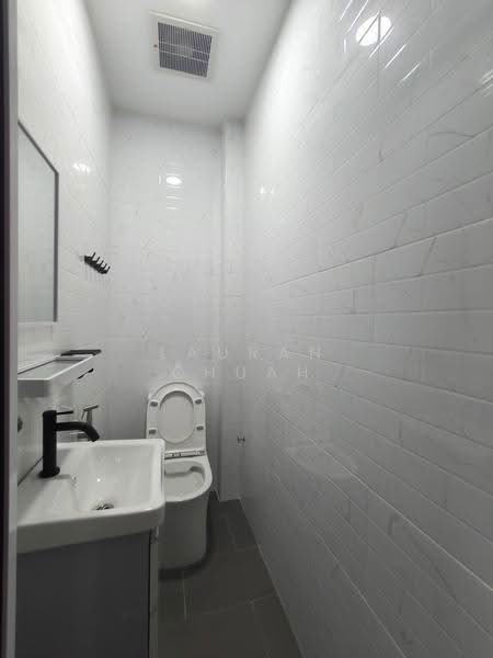 2-storey Terraced House for Rent in Damansara Jaya (Petaling Jaya) - Lauran Chuah - Bathroom - PropertyGuru.com.my