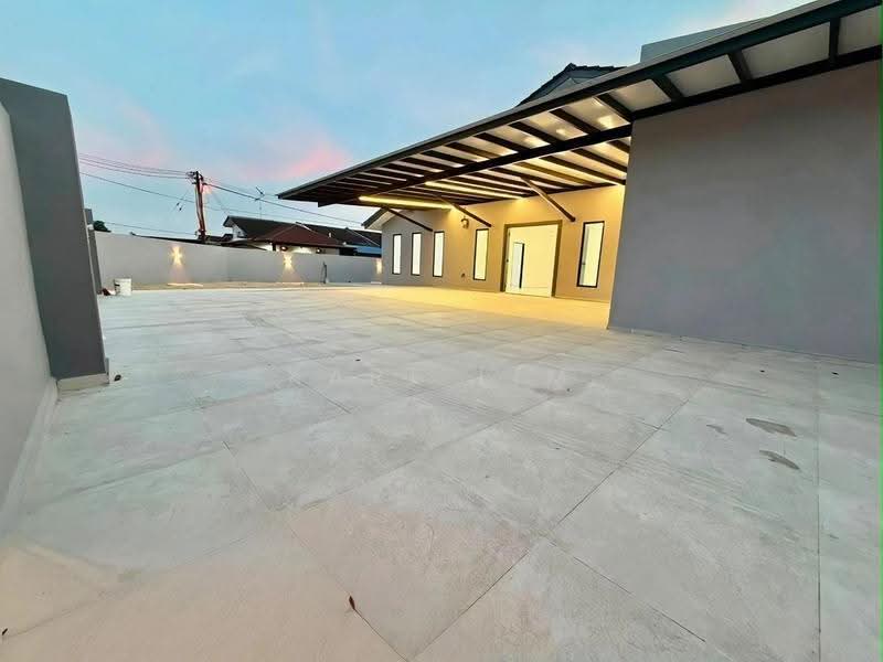 1-storey Terraced House for Sale in Taman Puteri Wangsa (Ulu Tiram) - Karl Lim - Exterior - PropertyGuru.com.my