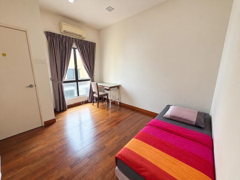 Townhouse for Sale in 16 Sierra (Puchong) - Lucas Loh - Bedroom - PropertyGuru.com.my
