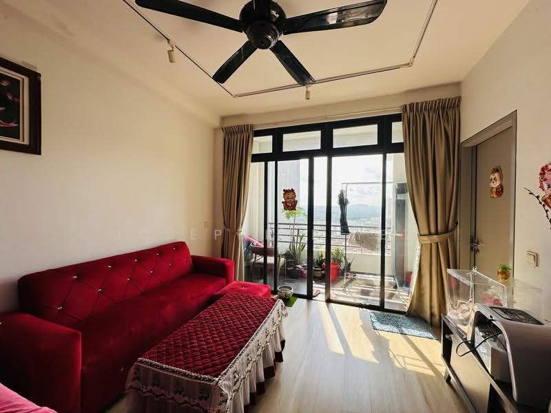Kediaman Servis untuk Dijual di Residences @ 1 Tebrau - Josephine Yew - Living Room - PropertyGuru.com.my