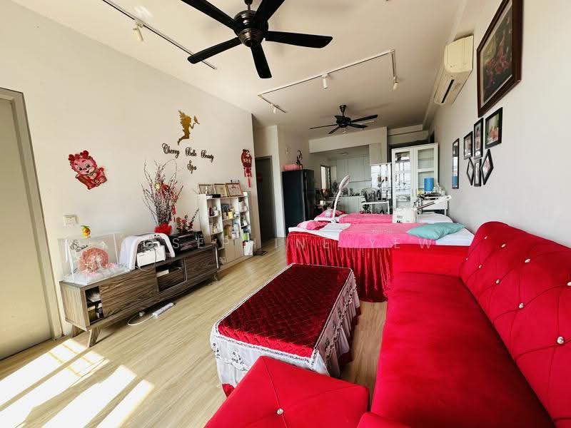 Kediaman Servis untuk Dijual di Residences @ 1 Tebrau - Josephine Yew - Living Room - PropertyGuru.com.my