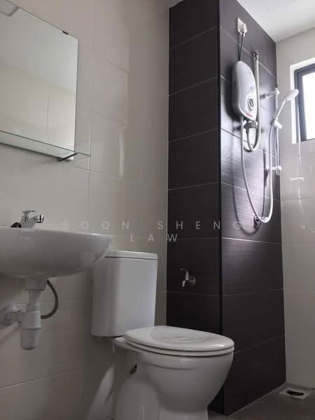 Kondominium untuk Disewa di Oasis 1 - Soon Sheng Law - Bathroom - PropertyGuru.com.my