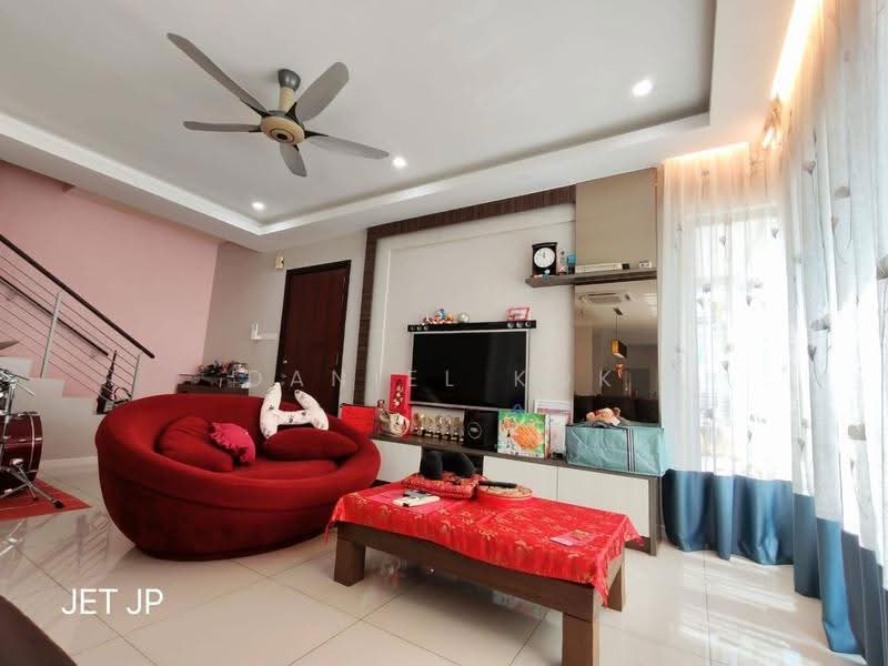 2-storey Terraced House for Sale in Ambang Botanic 2 (Klang) - Daniel Kok - Living Room - PropertyGuru.com.my