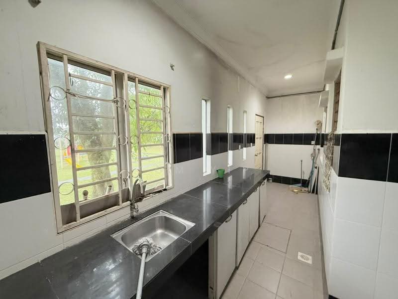 2-storey Terraced House for Sale in Taman Kota Bidari (Rawang) - Tom Yip - Kitchen - PropertyGuru.com.my