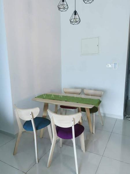 Condominium for Rent at Royal Strand @ Country Garden Danga Bay - Evan Tai - Dining Room - PropertyGuru.com.my