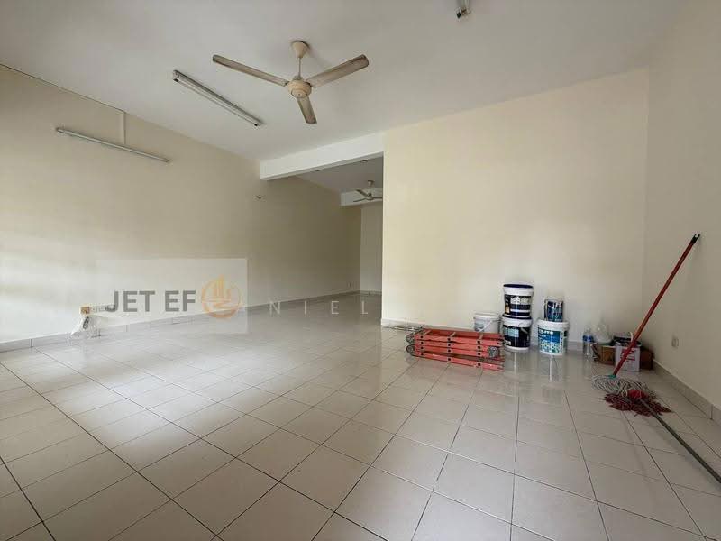 2-storey Terraced House for Sale in Bandar Bukit Tinggi 2 (Klang) - Daniel Kok - Living Room - PropertyGuru.com.my