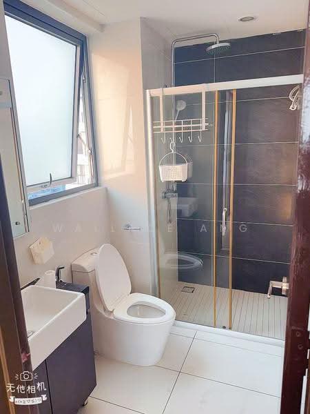 Kondominium untuk Disewa di Kings Bay @ Country Garden Danga Bay - Wallace Ang - Bathroom - PropertyGuru.com.my