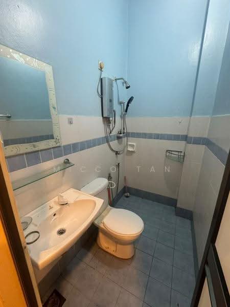 1-storey Terraced House for Sale in Bukit Indah (Iskandar Puteri (Nusajaya)) - Micco Tan - Bathroom - PropertyGuru.com.my
