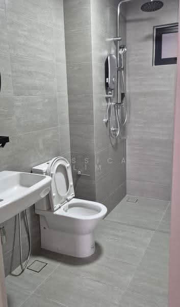 Kediaman Servis untuk Disewa di Residensi Ava @ Kiara Bay - Jessica Lim - Bathroom - PropertyGuru.com.my