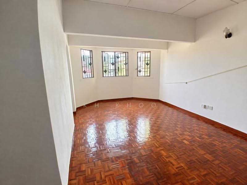 Rumah Teres 2-Tingkat untuk Dijual di SS18 (Subang Jaya) - KH Khoo - PropertyGuru.com.my