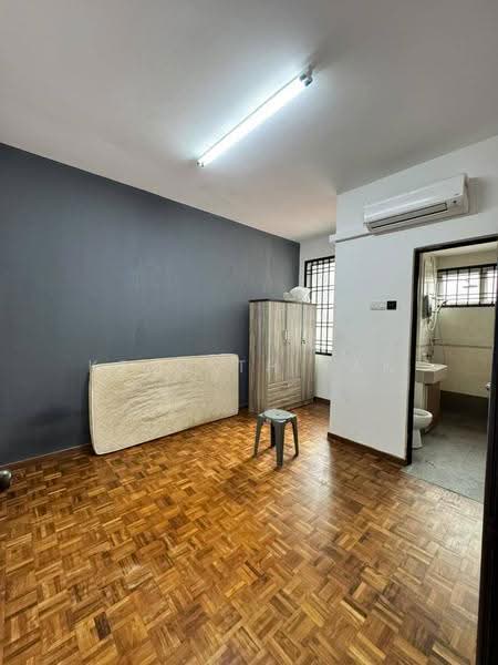 Terraced House for Rent in Taman Molek (Johor Bahru) - Kenneth Tan - Bedroom - PropertyGuru.com.my