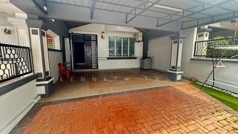 Terraced House for Rent in Taman Molek (Johor Bahru) - Kenneth Tan - Exterior - PropertyGuru.com.my