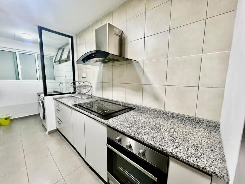 Kondominium untuk Disewa di The WaterEdge (Pinggiran Air) - Bosco Eng - Kitchen - PropertyGuru.com.my