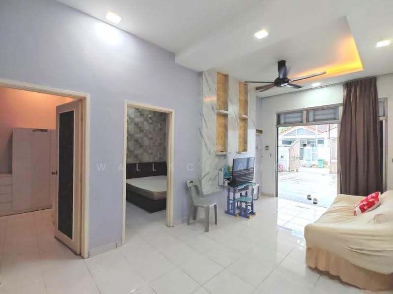 1-storey Terraced House for Rent in Taman JP Perdana (Johor Bahru) - Wallace Ang - Living Room - PropertyGuru.com.my
