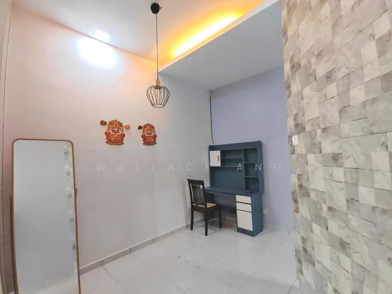 1-storey Terraced House for Rent in Taman JP Perdana (Johor Bahru) - Wallace Ang - Study - PropertyGuru.com.my