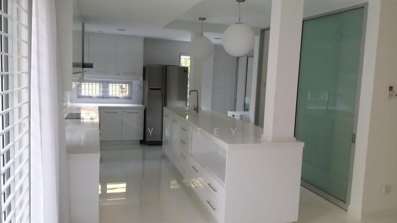 Rumah Banglo untuk Disewa di Bukit Damansara (Damansara Heights) - YL Tey - Kitchen - PropertyGuru.com.my