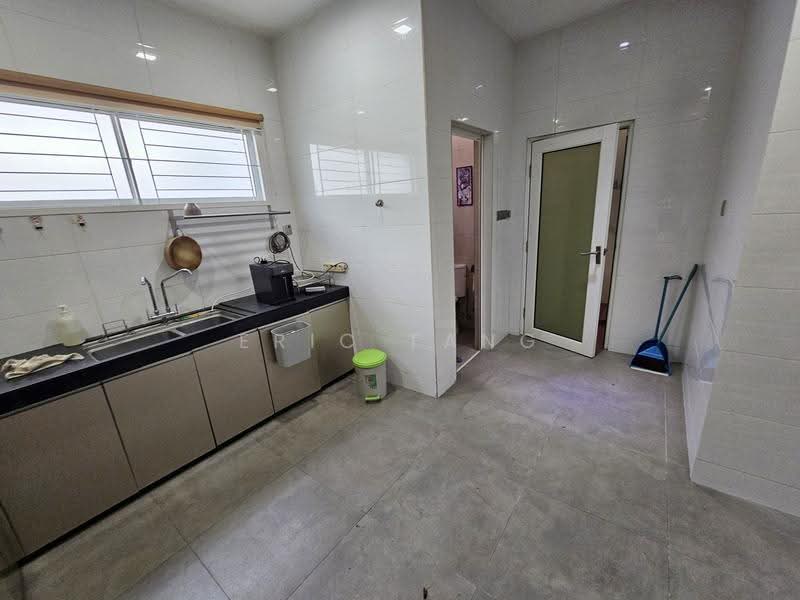 Rumah Teres 2.5-Tingkat untuk Dijual di Taman Sutera Residences (Cheras) - Eric Tang - PropertyGuru.com.my