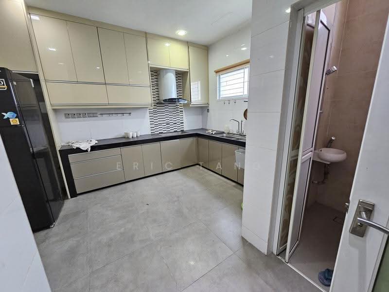 Rumah Teres 2.5-Tingkat untuk Dijual di Taman Sutera Residences (Cheras) - Eric Tang - PropertyGuru.com.my