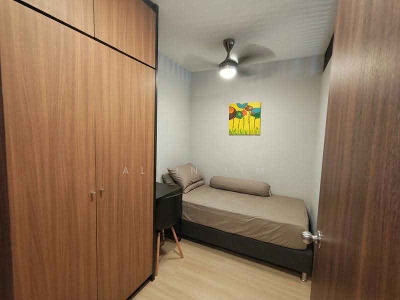 Kediaman Servis untuk Dijual di USJ One (You One) - Alvin Lim - Bedroom - PropertyGuru.com.my