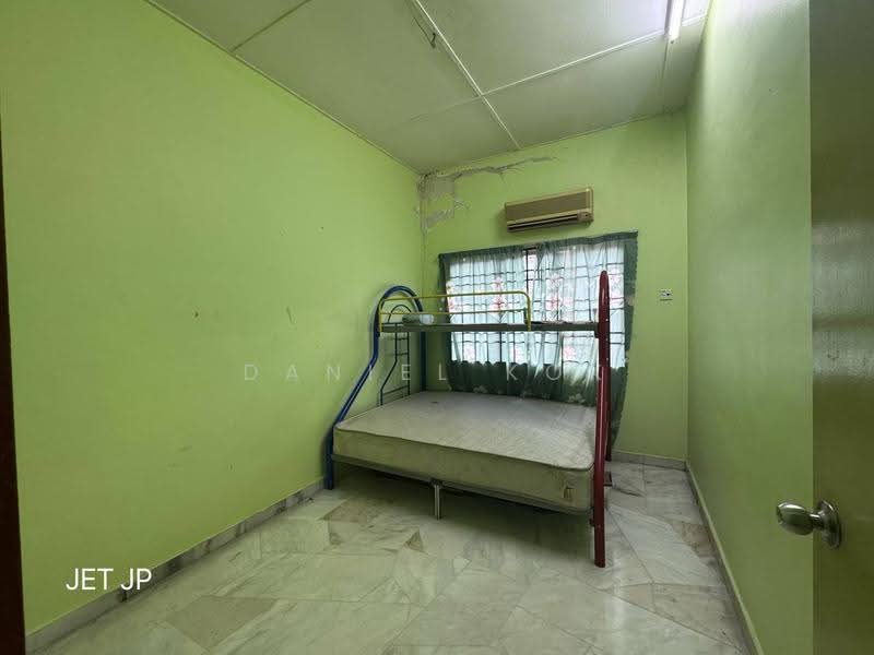 2-storey Terraced House for Sale in Taman Sentosa (Klang) - Daniel Kok - Bedroom - PropertyGuru.com.my