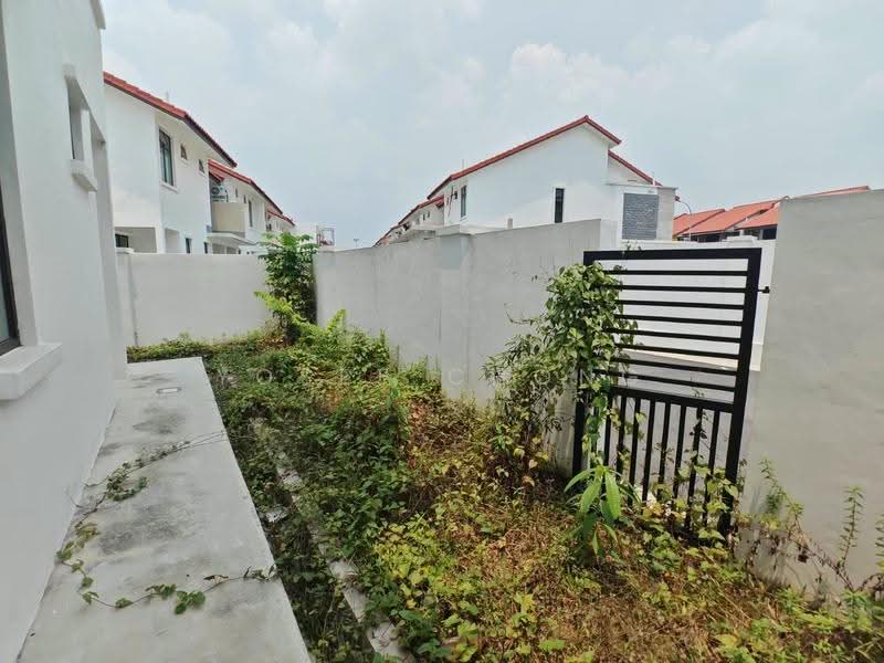Rumah Teres untuk Dijual di Bandar Dato Onn (Tebrau) - Yosef Chong - PropertyGuru.com.my