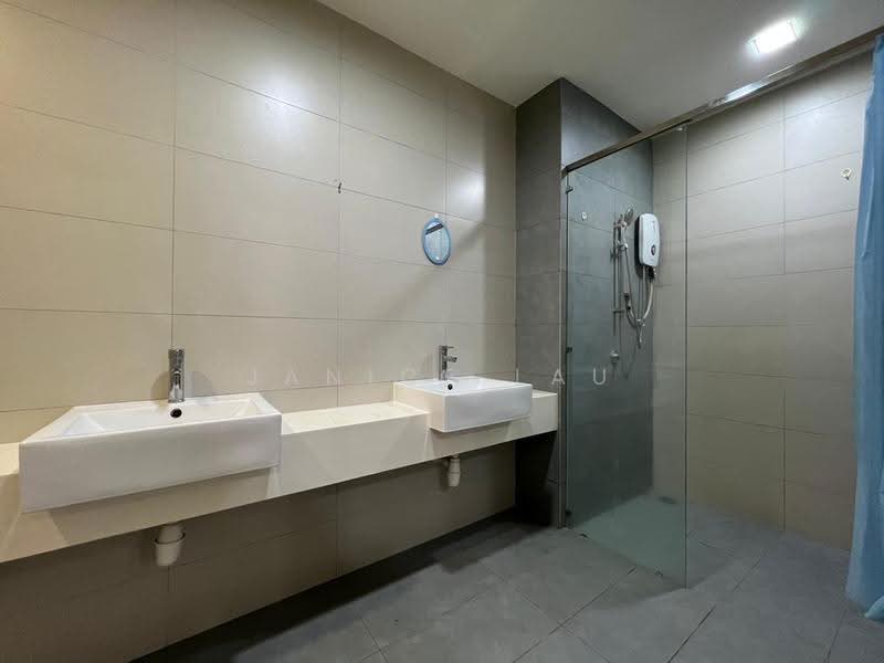 Condominium for Rent at Casa Green Condominium - Janice Lau - Bathroom - PropertyGuru.com.my