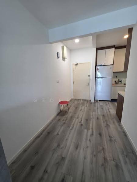 Condominium for Sale at The Holmes 1 - Geoff Lim - Kitchen - PropertyGuru.com.my