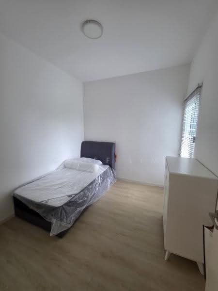 Condominium for Sale at The Holmes 1 - Geoff Lim - Bedroom - PropertyGuru.com.my