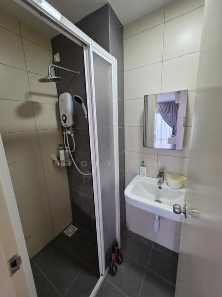 Condominium for Sale at The Holmes 1 - Geoff Lim - Bathroom - PropertyGuru.com.my