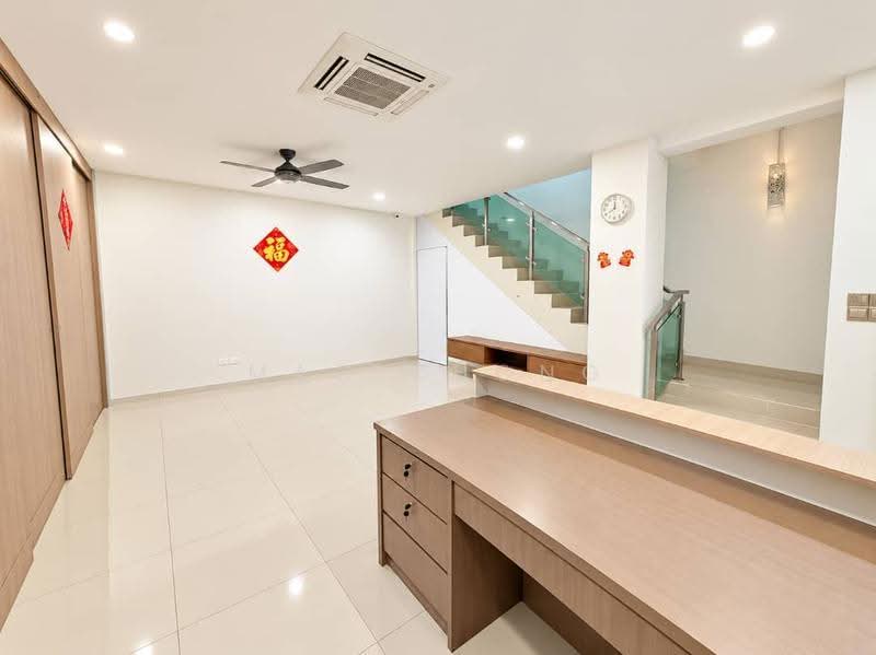 3-storey Terraced House for Sale in Kajang (Selangor) - Mac Chong - Living Room - PropertyGuru.com.my