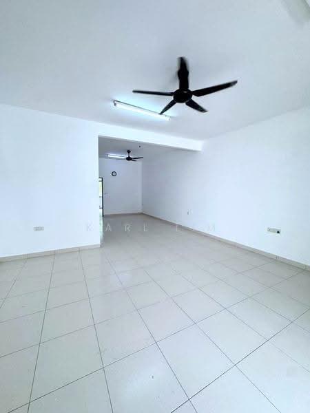 Rumah Teres 2-Tingkat untuk Dijual di Taman Nusa Idaman (Iskandar Puteri (Nusajaya)) - Karl Lim - Living Room - PropertyGuru.com.my
