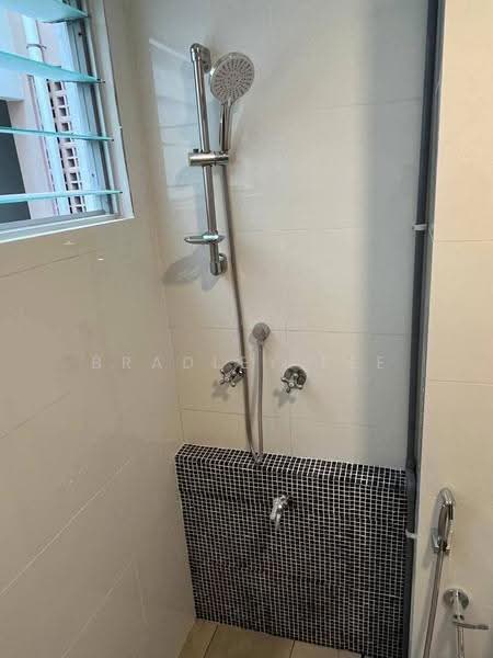 Pangsapuri untuk Disewa di Akasia Residence - Bradley Eee - Bathroom - PropertyGuru.com.my