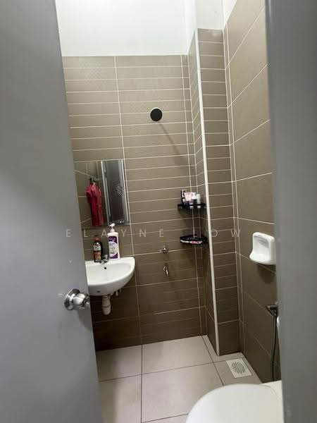 2-storey Terraced House for Sale in Taman Dato Onn (Johor Bahru) - Elayne Low - Bathroom - PropertyGuru.com.my