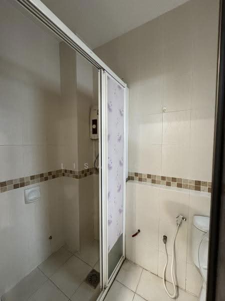 Condominium for Rent at Changkat View - Lisa Low - Bathroom - PropertyGuru.com.my