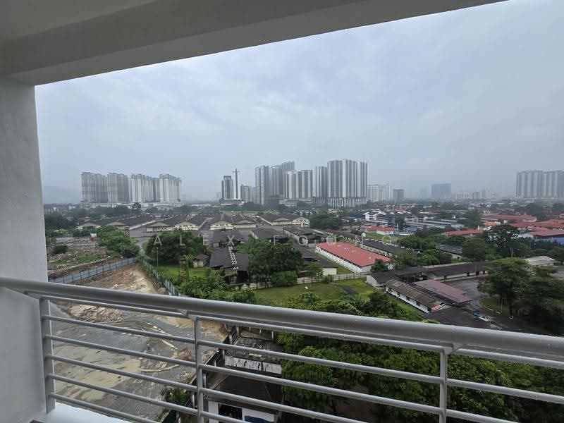 Kondominium untuk Disewa di Casa Idaman - Alex Foong - Exterior - PropertyGuru.com.my