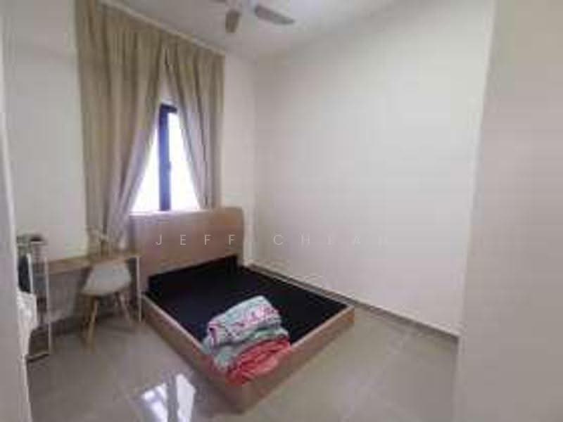 Kediaman Servis untuk Disewa di MKH Boulevard II - Jeff Cheah - Bedroom - PropertyGuru.com.my