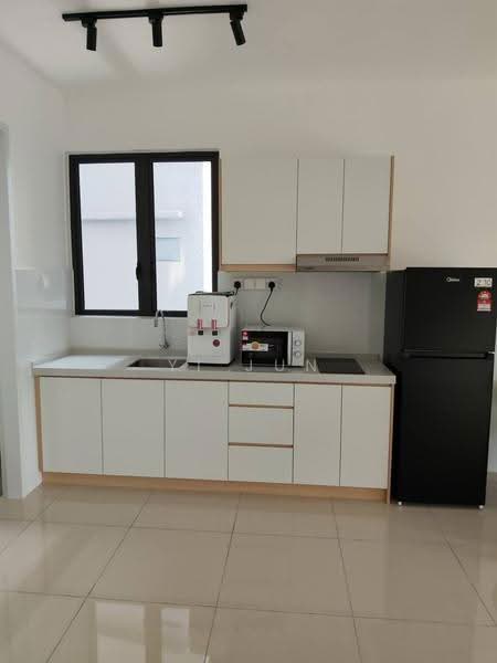 Condominium for Rent at Trinity Wellnessa - Yi Jun - Kitchen - PropertyGuru.com.my