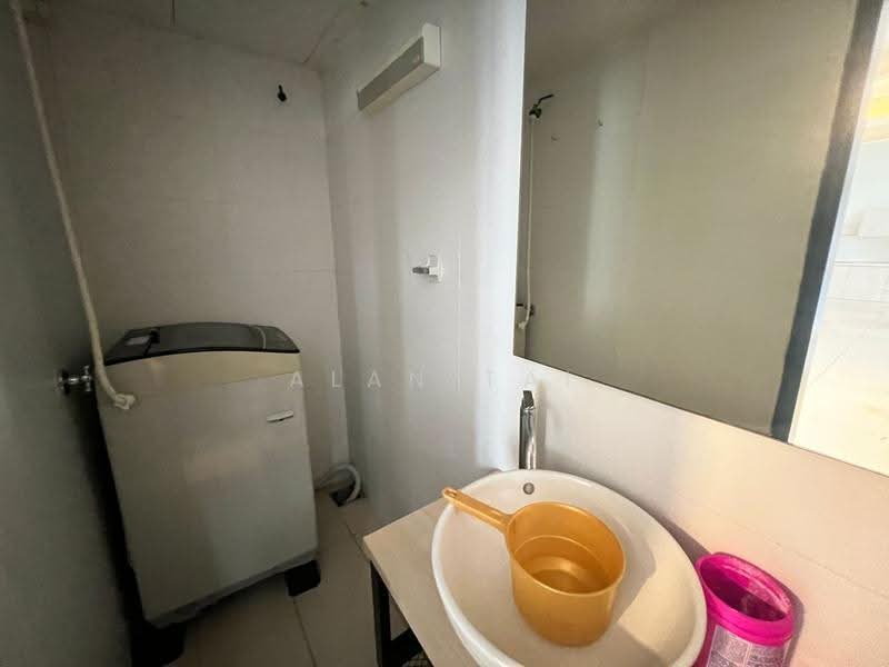 Kediaman Servis untuk Disewa di Colonial @ Empire City - Alan Tai - Bathroom - PropertyGuru.com.my